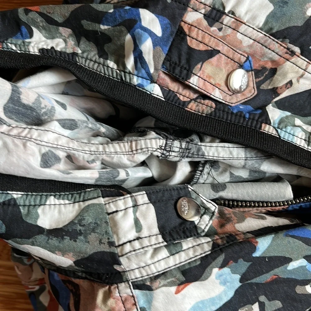 NWT Free People Movement My Boo Pant Camo Cargo Zipper Size XS
